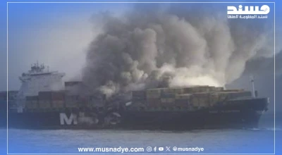 الصورة المتداولة قديمة وليست لهجوم جديد في البحر الأحمر