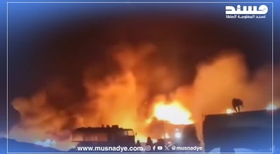 الفيديو يعود لانفجار مصفاة نفط في سوريا، وليس انفجار مخزن أسلحة في حضرموت.