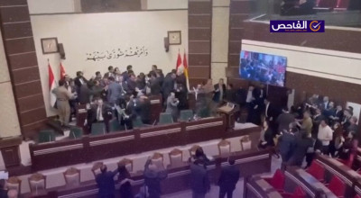 الفيديو لشجار في برلمان كوردستان عام 2023 وليس لشجار أمس في برلمان بغداد!