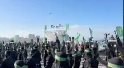 انتشار فيديو قديم لعرض عسكري لكتائب القسام 