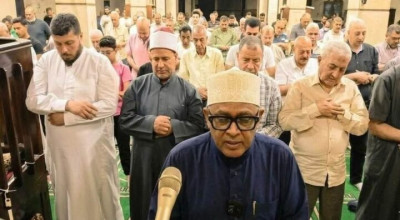 حقيقة صورة رئيس صوماليلاند في المسجد الأقصى: مفبركة وتعود لإمام مسجد في مصر