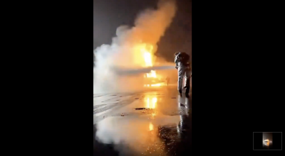 انتشار فيديو مولد بالذكاء الاصطناعي لاحتراق طائرة في الكويت 