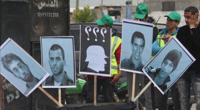 القناة ١٢ العبرية لم تذكر أن التسجيل الصوتي لـ "ميكي آرون"