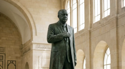 ما حقيقة وجود تمثال الرئيس التركي في المتحف الوطني بدمشق؟