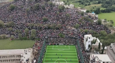 الصورة مولدة بالذكاء الاصطناعي وليست لملعب الفتح في بعدان