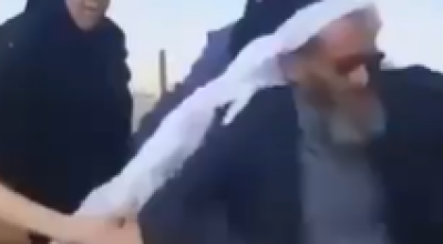 انتشار فيديو لاعتداء الاحتلال على مواطنين بالخليل مع الادعاء أنه في درعا