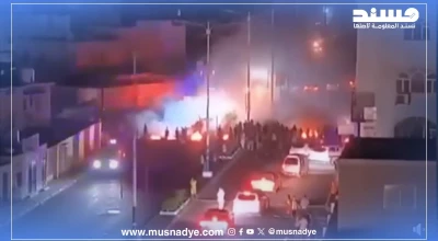 الفيديو المتداول لحريق سيارة لا يُظهر احتجاجات اليوم في عدن، بل يعود لاحتجاجات سابقة شهدتها المدينة في فبراير 2025