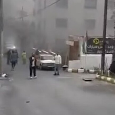 حقيقة فيديو سقوط شظايا صاروخية في رام الله: المقطع من عمّان قرب المستشفى الاستشاري