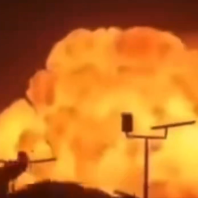 الفيديو لغارات أمريكية على صنعاء عام 2025 وليس من الضالع