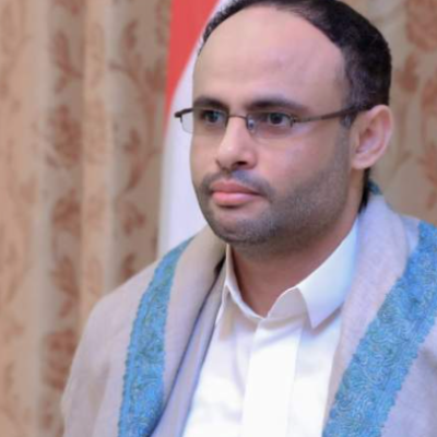 حقيقة مشاركة مهدي المشاط في مظاهرة الحوثيين الداعمة لإيران