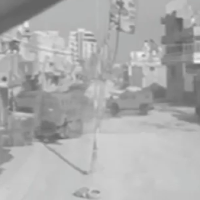 مشهد تفجير &#8220;مدرعة النمر&#8221; قديم من طولكرم وليس قطاع غزة 