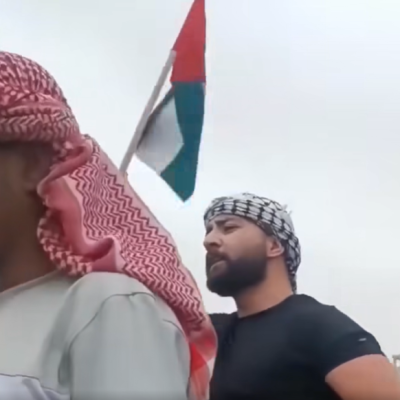 هل أعطت الحكومة السورية إذنا لـ&#8221;مظاهرة&#8221; في دمشق ردد منظموها هتافات مناوئة للمملكة العربية السعودية؟