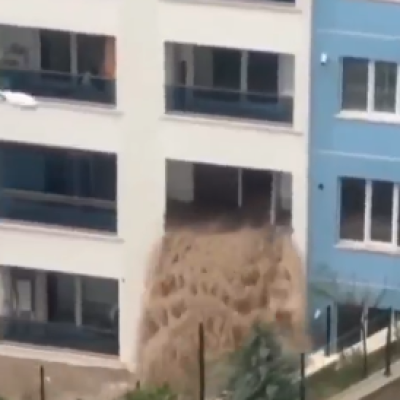 انتشار فيديو قديم لفيضانات في أنقرة مع الادعاء أنه حديث في إسطنبول