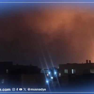 فيديو القصف على طهران يعود إلى 4 مارس، وليس لقصف اليوم كما تداولته وسائل إعلام مختلفة.