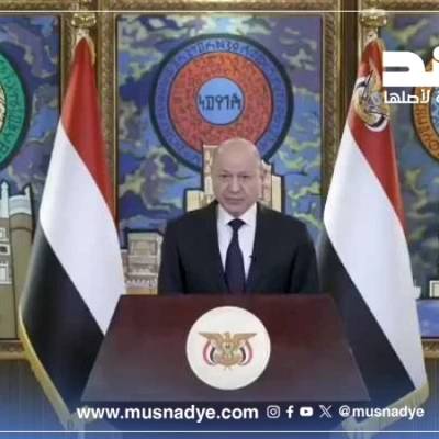 فيديو مفبرك بالذكاء الاصطناعي يوهم بطلب رشاد العليمي تدخلا عسكريا أمريكيا وإسرائيليا في اليمن
