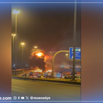 فيديو قديم ويعود لحرائق في الرياض وليس لسقوط صاروخ ناتج عن الحرب الجارية
