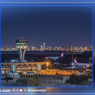 الصورة معدلة باستخدام الذكاء الاصطناعي لمطار عدن ليلًا