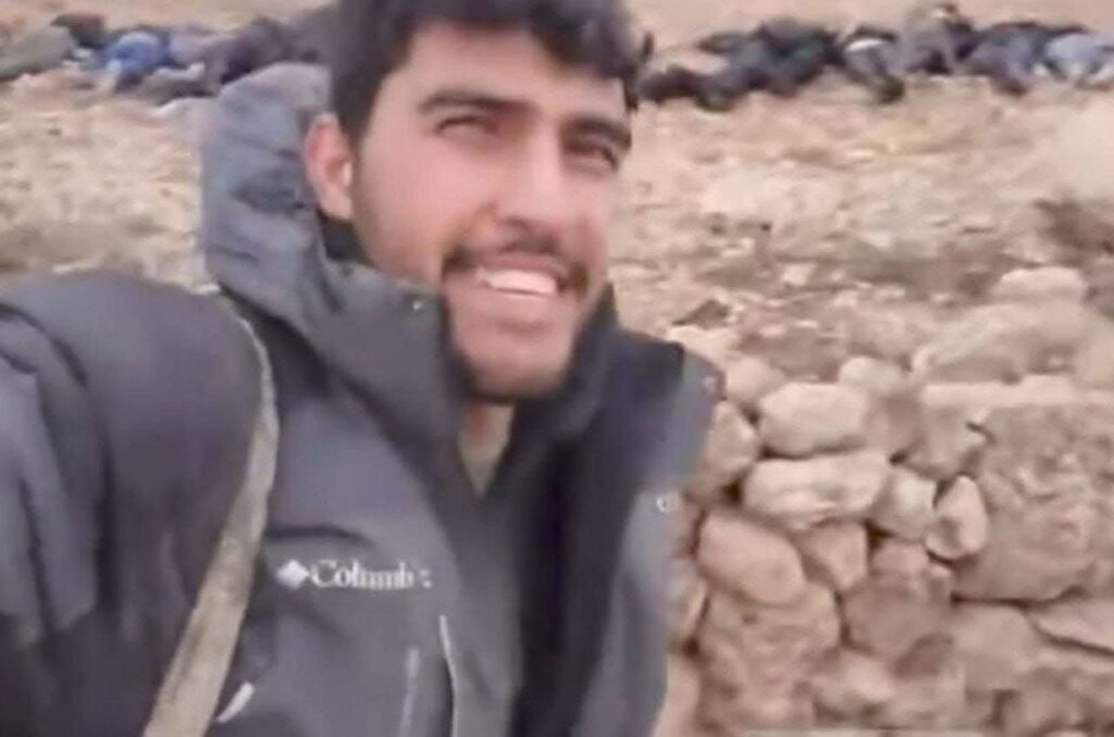 مؤكد: قسد ترتكب مجزرة بحق 22 مدنياً عربياً في عين العرب “كوباني”.