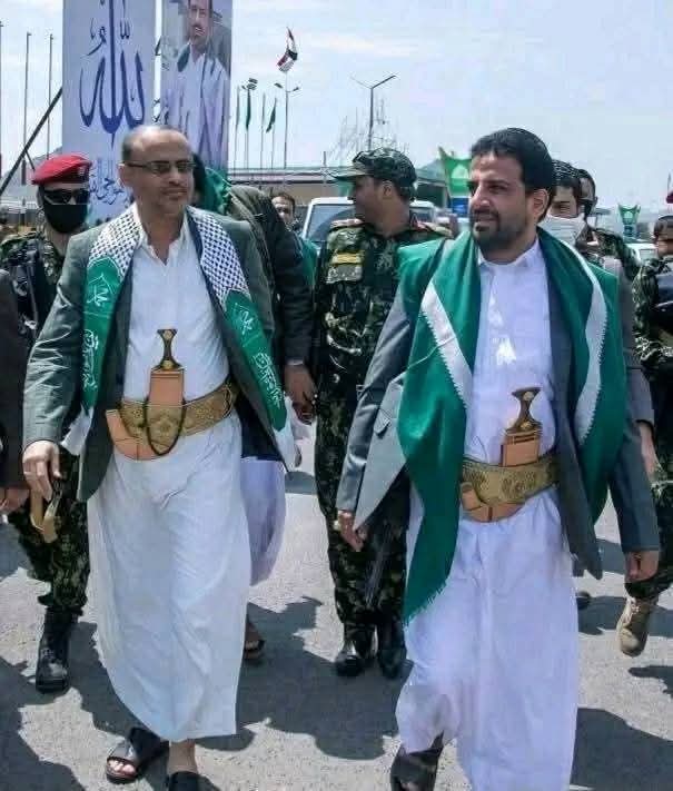 ما حقيقة الصورة المتداولة لتفقد المشاط والغماري تجهيزات المولد النبوي؟