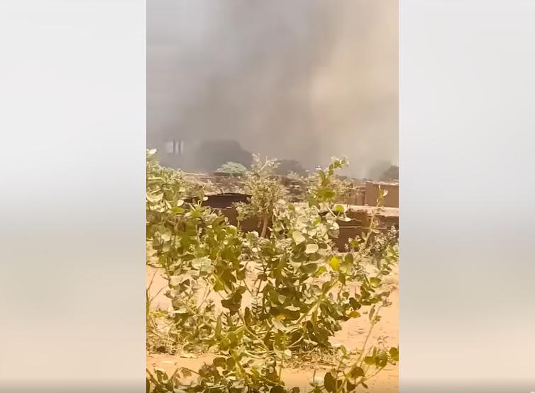 فيديو لاشتباكات من الفاشر السودانية وليس من الجوف اليمنية