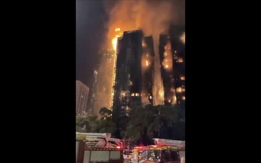 انتشار فيديو لحريق في هونغ كونغ مع الادعاء أنه في تل أبيب 