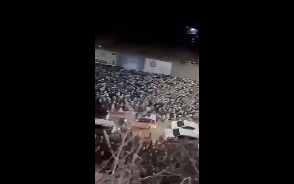 انتشار فيديو لاستقبال البابا فرانسيس في تيمور الشرقية مع الادعاء أنه لنزوح في إسرائيل 