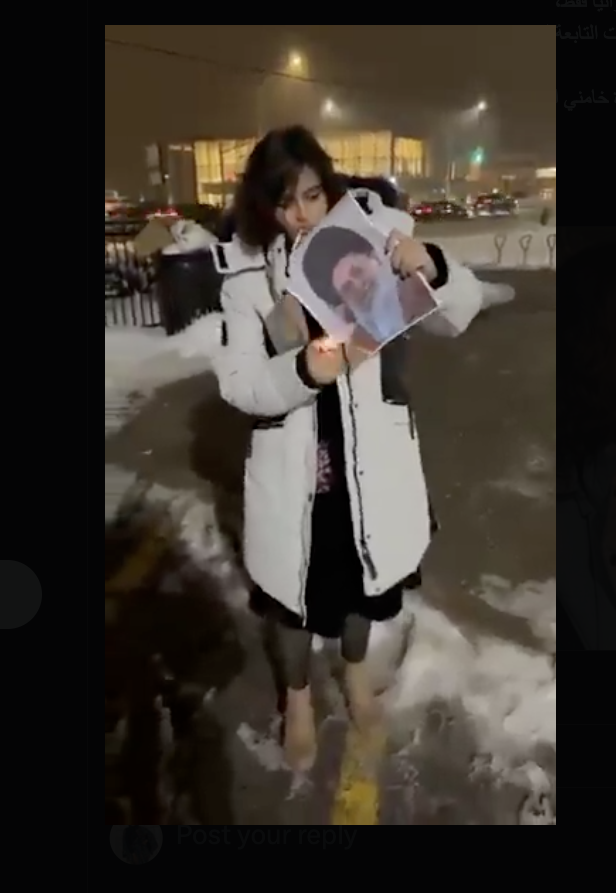 فيديو الفتاة التي تحرق صورة خامنئي ليس من إيران