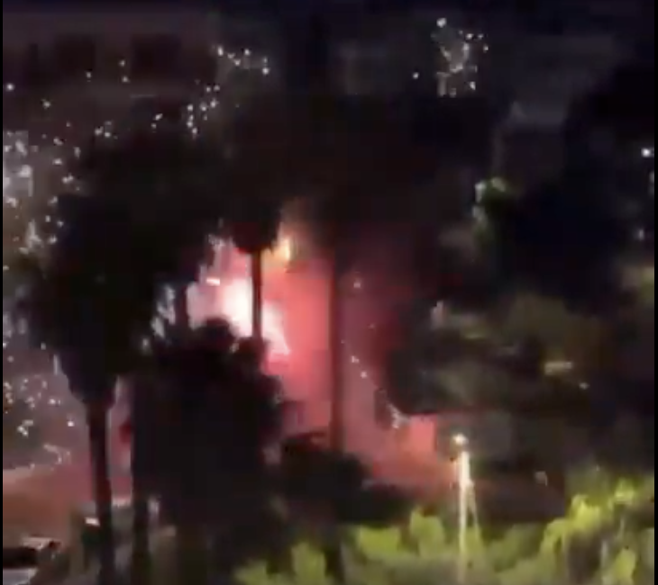 الالعاب النارية سبب الحريق في حديقة الجاحظ