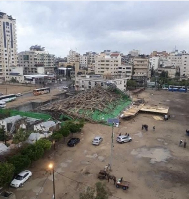 حقيقة سقوط منصّة مهرجان حماس.