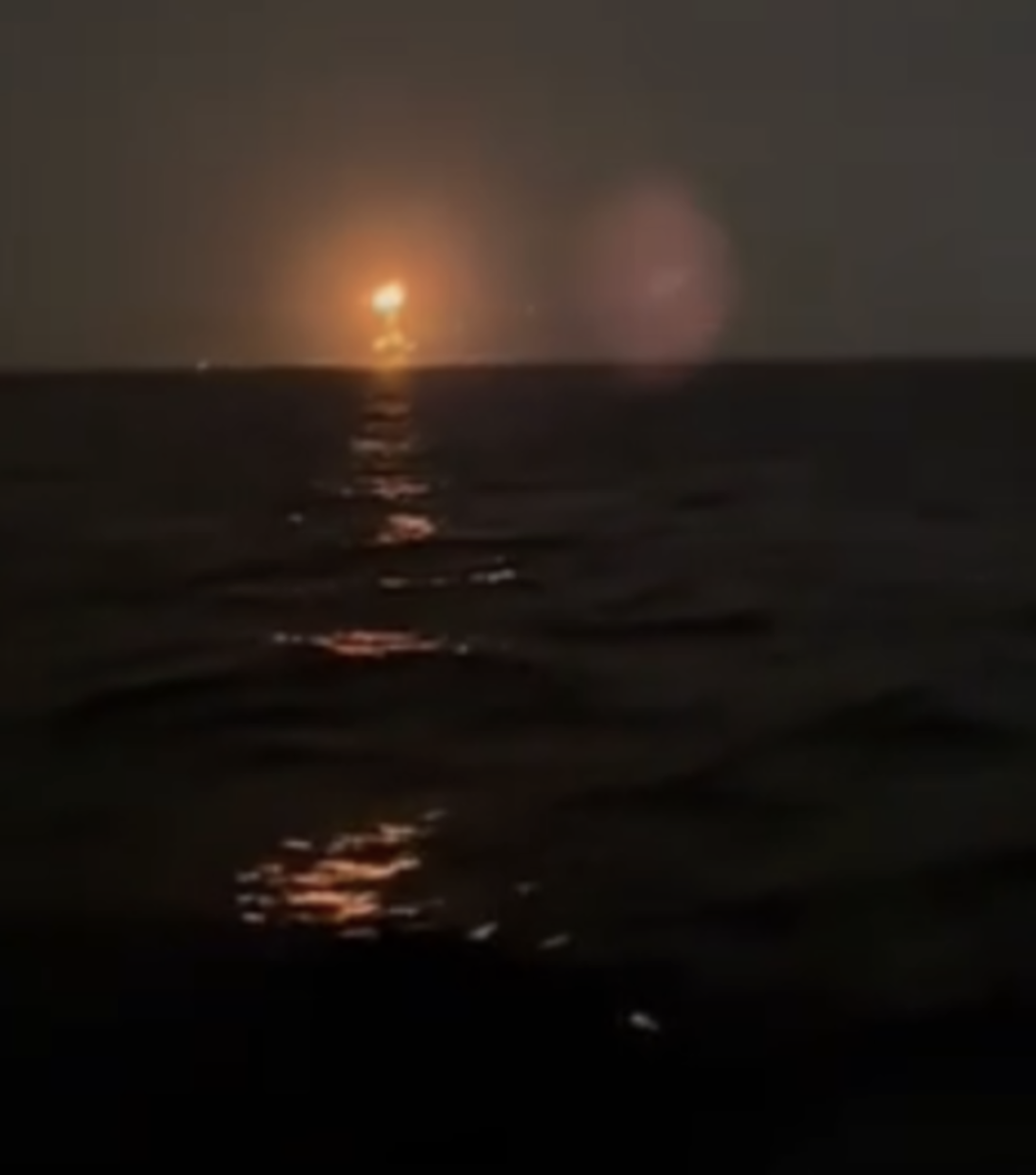 لا صحة لاستهداف سفينة بريطانية بالبحر الأحمر والفيديو قديم