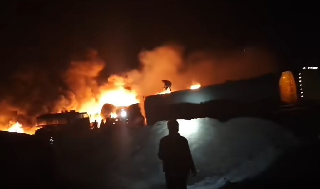 هل قصف التحالف محيط مدينة تدمر اليوم؟