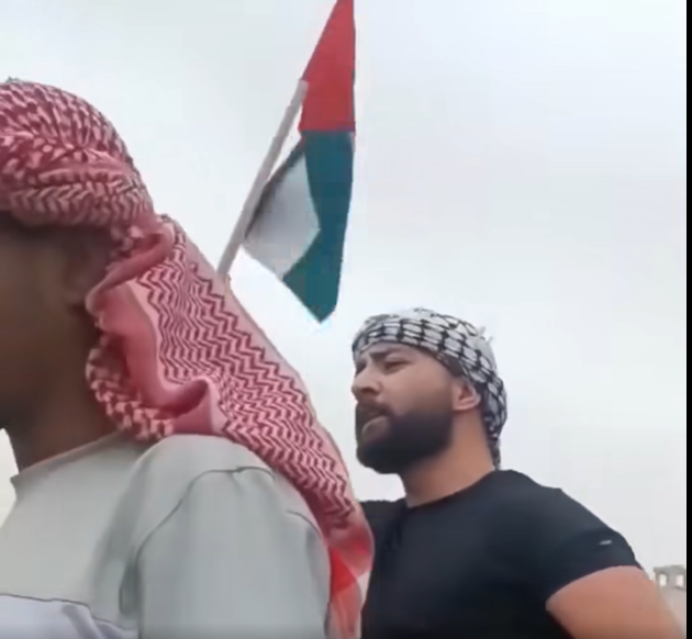 هل أعطت الحكومة السورية إذنا لـ&#8221;مظاهرة&#8221; في دمشق ردد منظموها هتافات مناوئة للمملكة العربية السعودية؟
