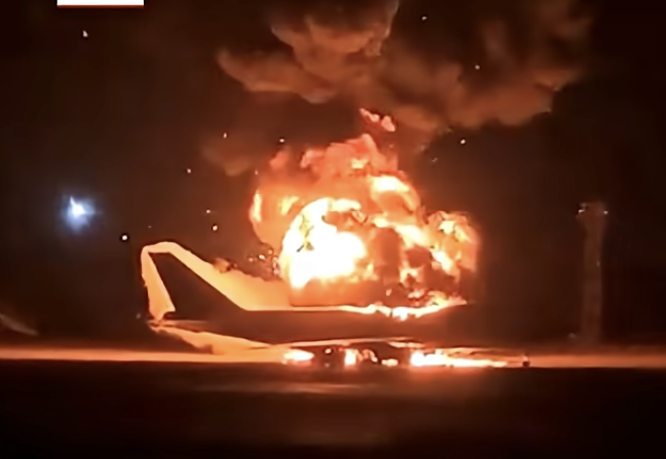 انتشار فيديو لاحتراق طائرة في إيران وليس في دول الخليج 