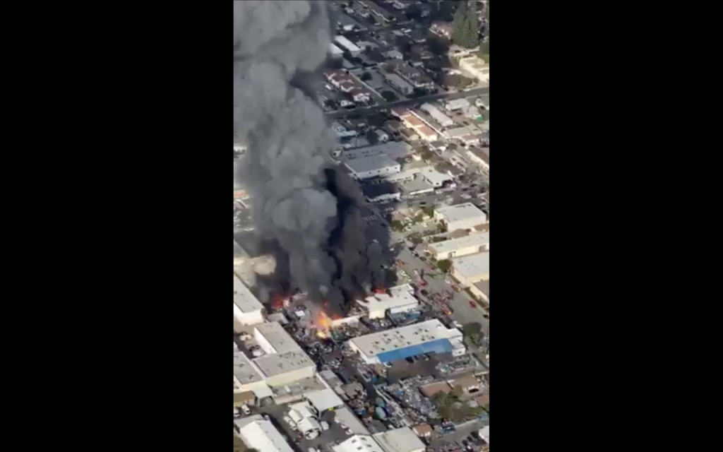 انتشار فيديو لحريق في كاليفورنيا وليس من تل أبيب 