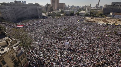 كيف ترى الدولة ثورة 25 يناير 2011؟