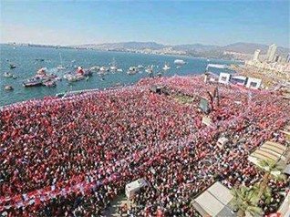 حقيقة صورة مظاهرات في تركيا لاسقاظ اردوغان