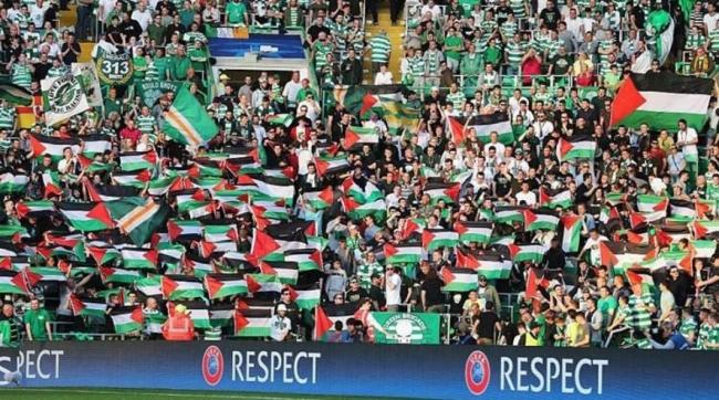 حقيقة رفع جماهير منتخب اسكتلندا لعلم فلسطين أثناء مباراتهم مع إسرائيل