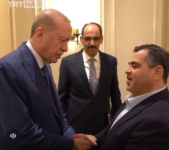 أردوغان استقبل نجلي هنية هُمام وعبد السلام وليس أبنائه الذين استشهدوا في إبريل/نيسان الماضي